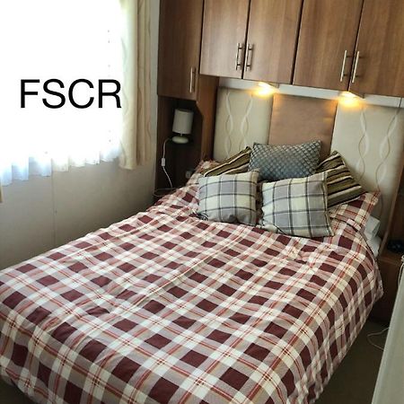 First Steps Caravan Rentals Сандаун Екстер'єр фото