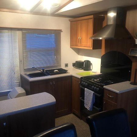 First Steps Caravan Rentals Сандаун Екстер'єр фото