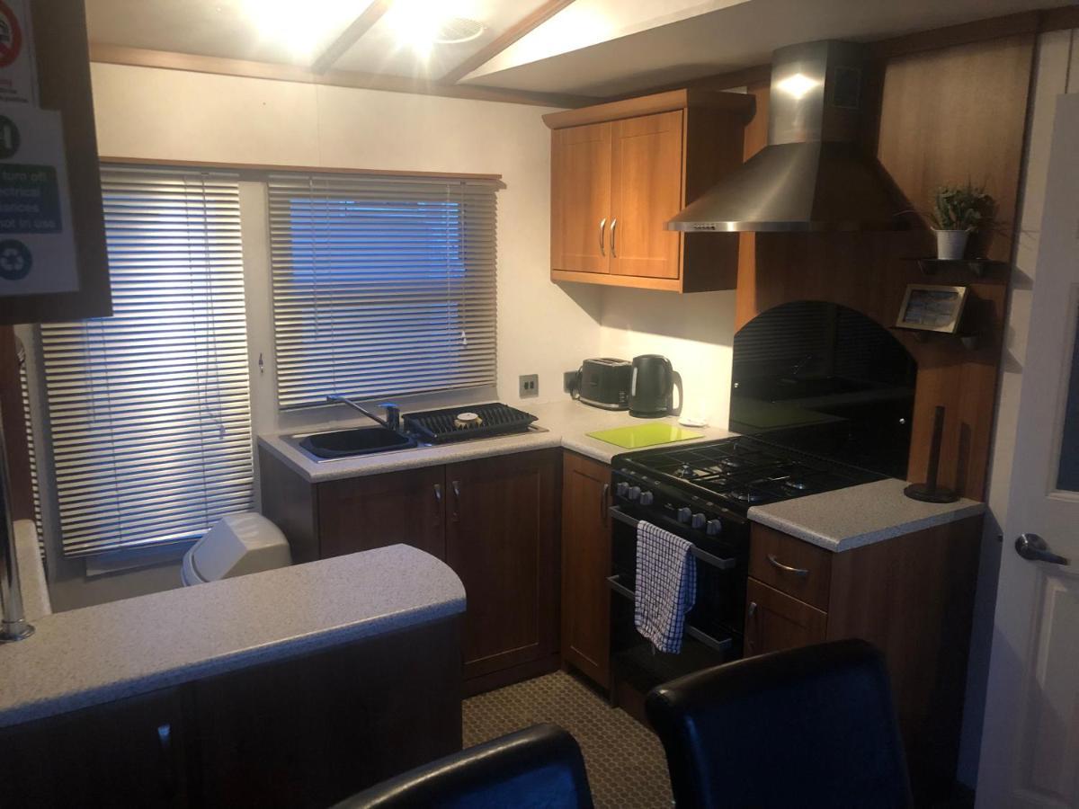 First Steps Caravan Rentals Сандаун Екстер'єр фото